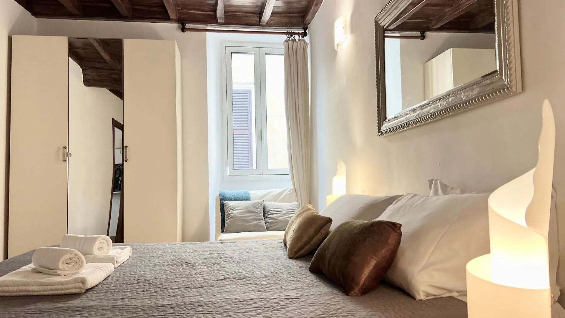 Campo Dei Fiori Suite Рим